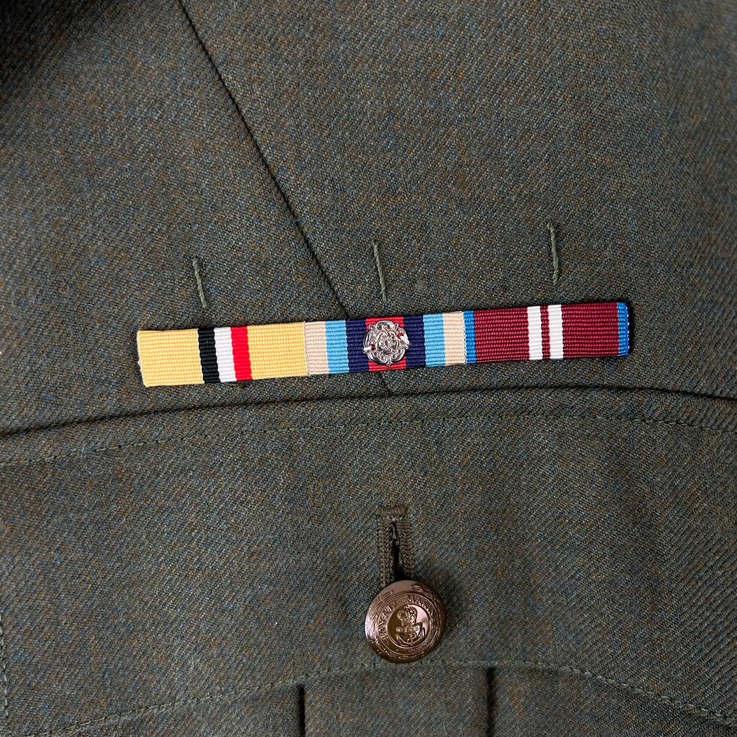 British Royal Navy Royal Marines Lovat No. 5 Dress Jacket - Large 176/112