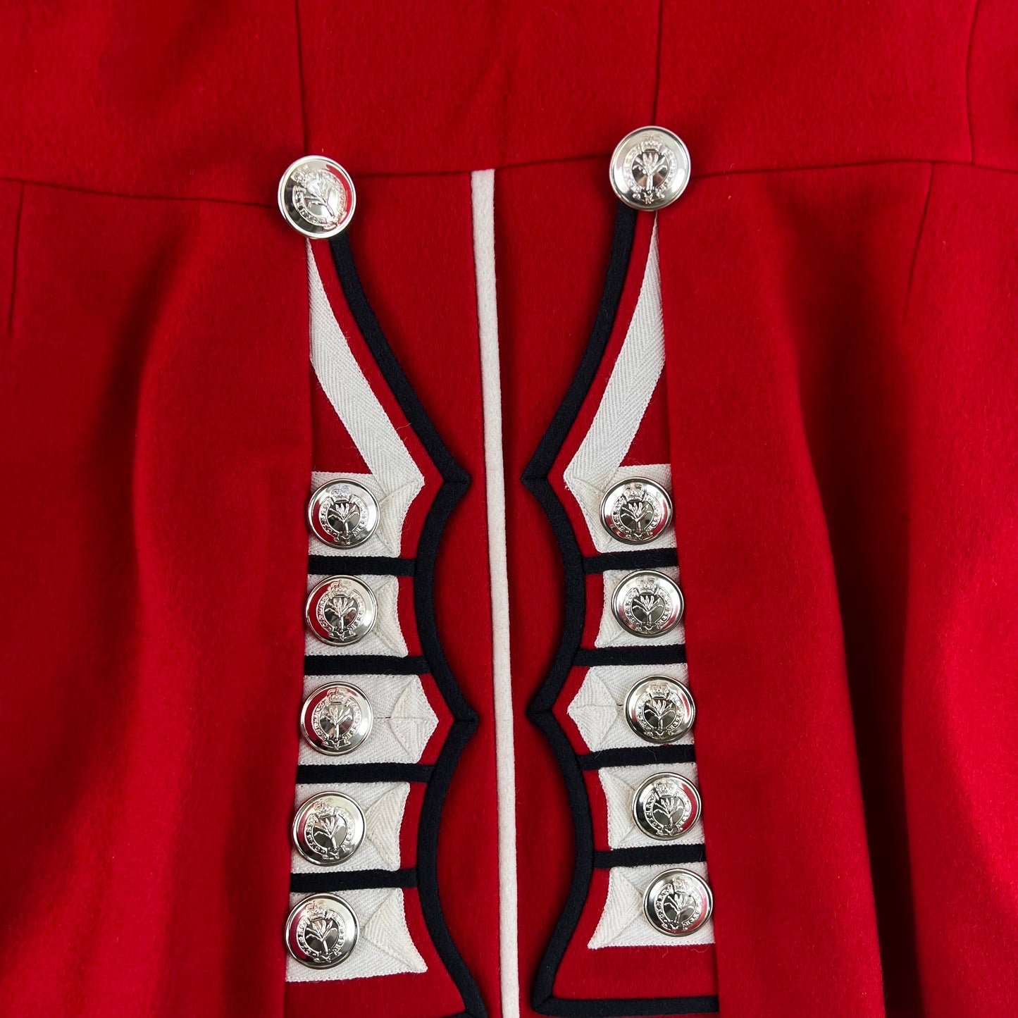 British Army Footguard's Jacket R & F w/ Wings - Welsh Guards - Medium