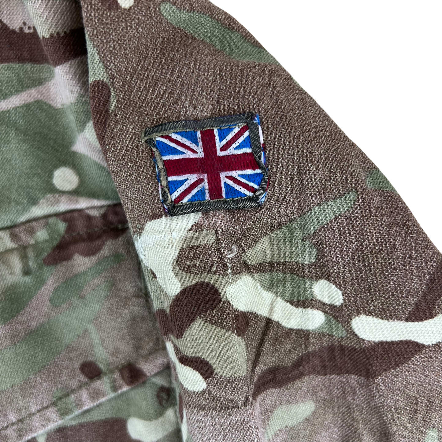 British Army MTP Camouflage Barracks Shirt w/ Patches - 180/104