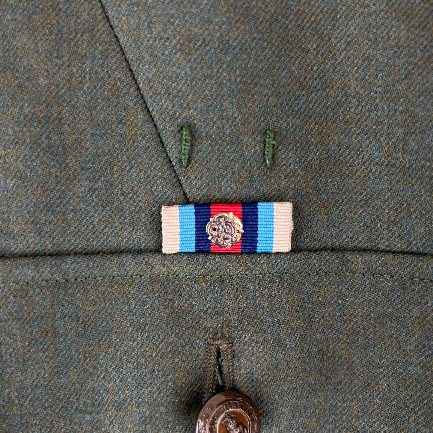 British Royal Navy Royal Marines Lovat No. 5 Dress Jacket - Large 188/108