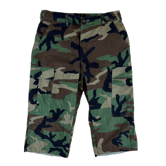 US Army Vintage M81 Woodland Camo Field Made Shorts - W32