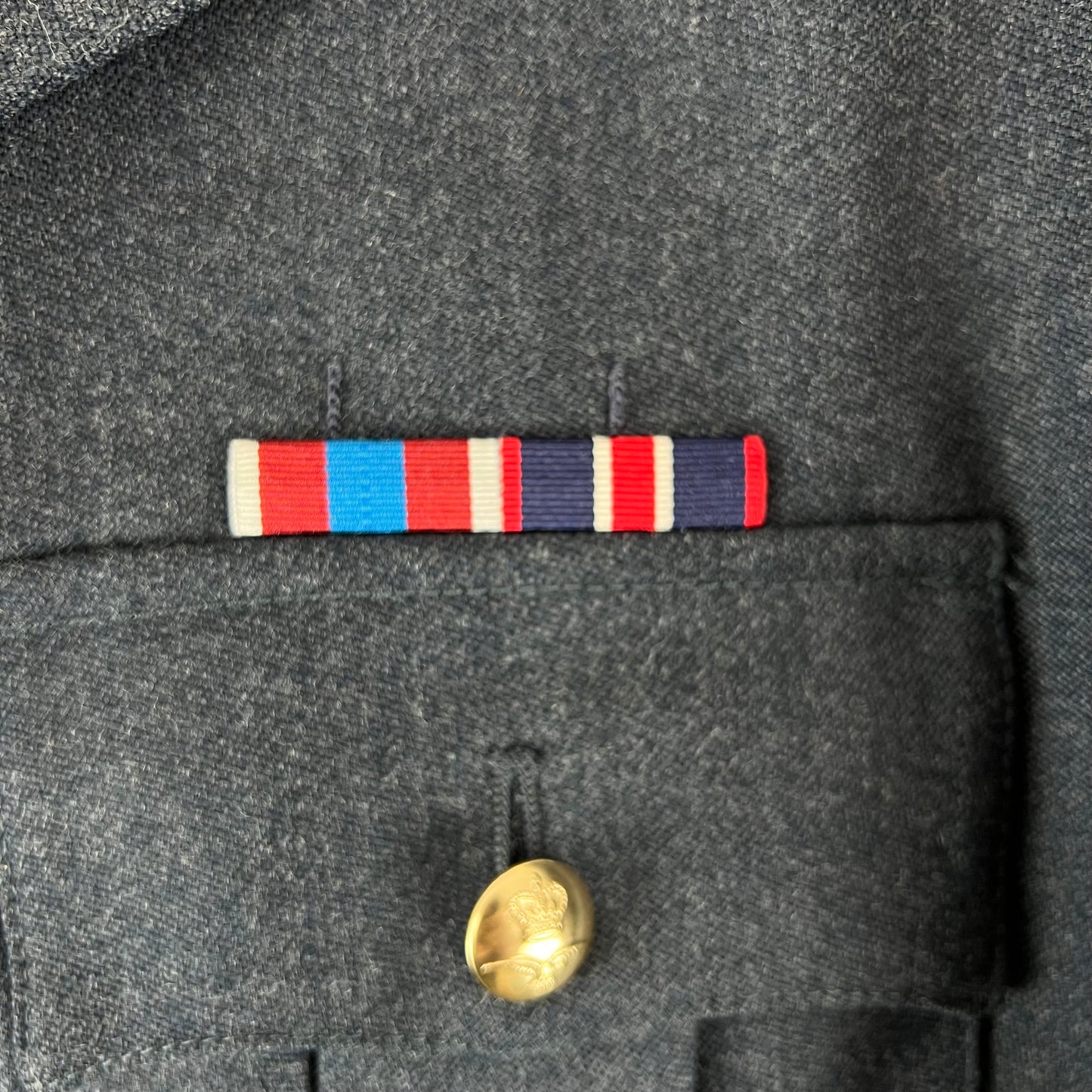 British Royal Air Force No. 1 O.A. Dress Jacket w/ Belt - Medium 96R