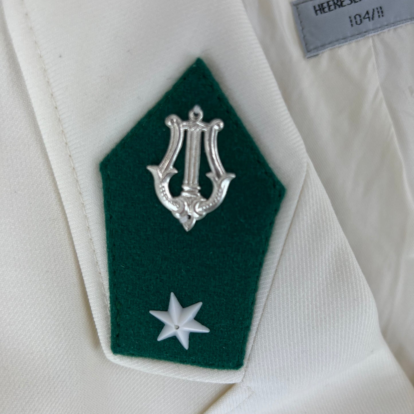 Austrian Army White Dress Jacket - Large 104/II