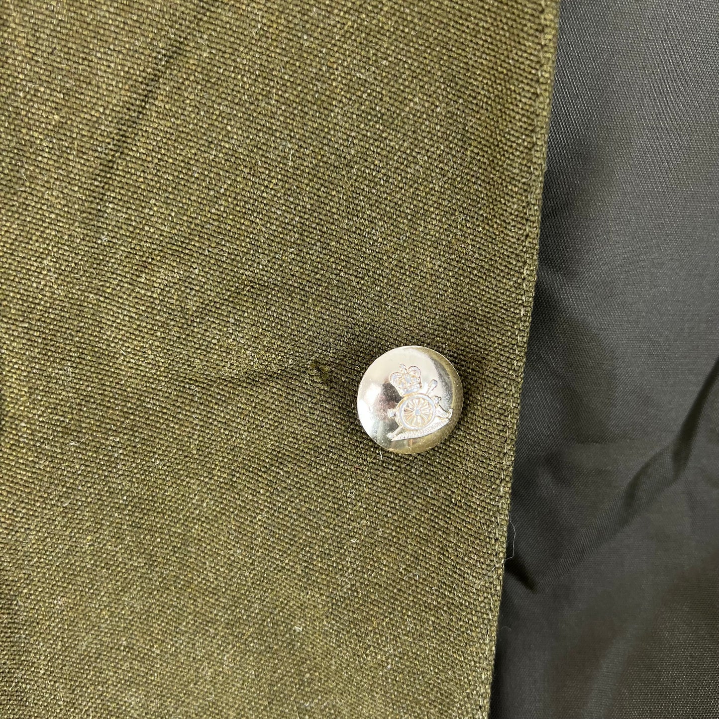 British Army 1980 Pattern No. 2 Khaki Green Dress Jacket - Royal Artillery - Large 188/112