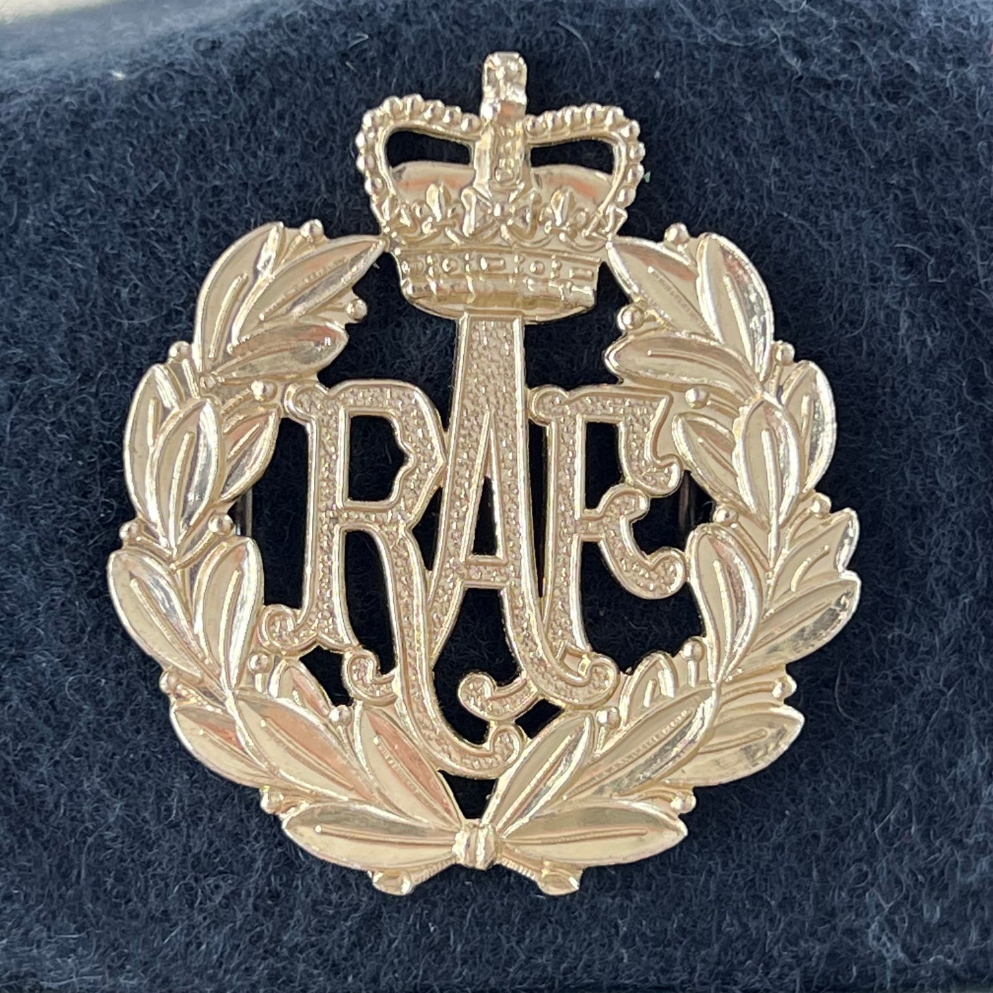 British RAF Beret w/ Badge - Small 56cm