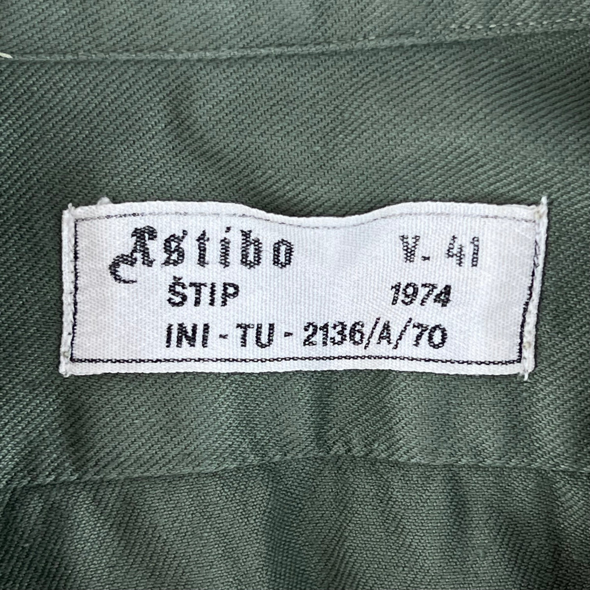 Yugoslav Army M77 Olive Drab Dress Shirt - Large