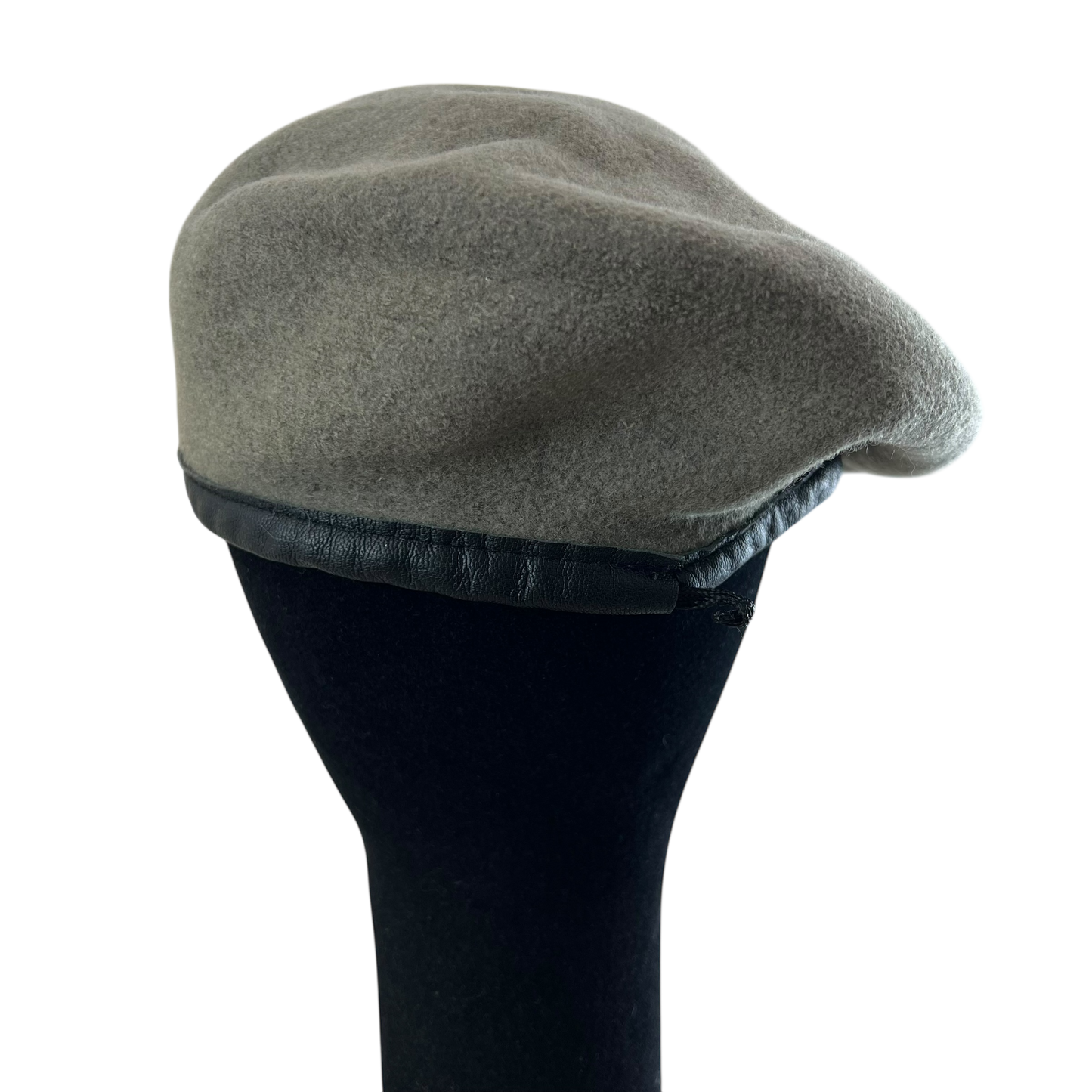 British Army Beret w/ Badge - Royal Scot's Dragoon Guard - Small 56cm