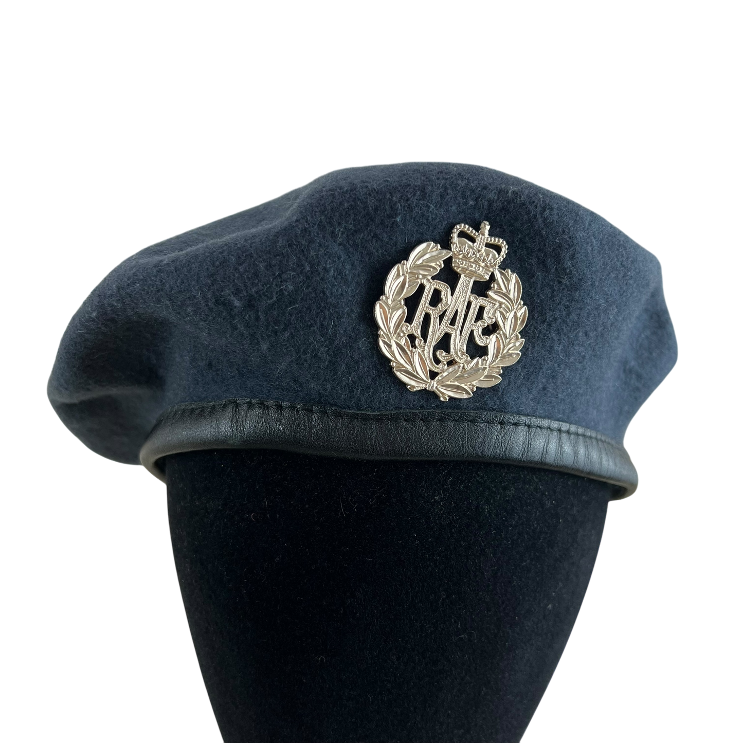 British Royal Air Force RAF Beret w/ Badge - Medium