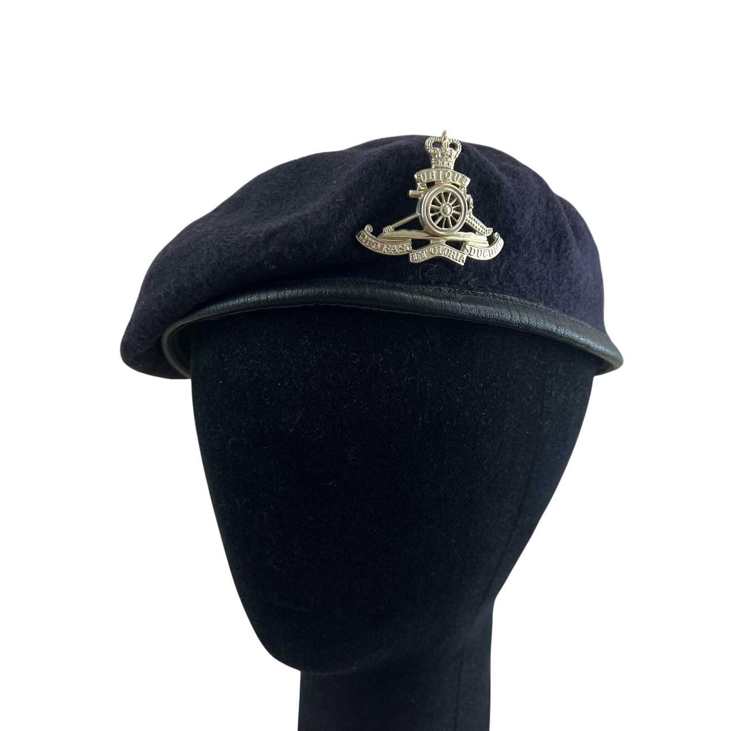 British Army Beret w/ Badge - Royal Artillery Regiment - Medium