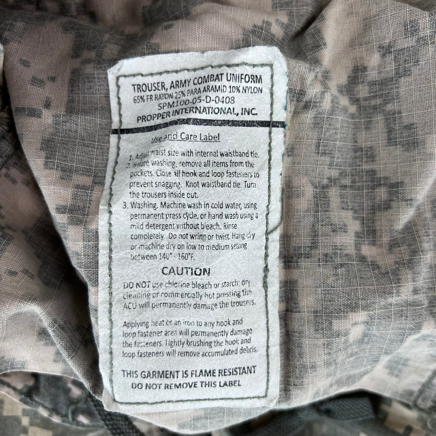 US Army UCP Pixel Camo Flame Resistant BDU Ripstop Combat Trousers - W33 L30