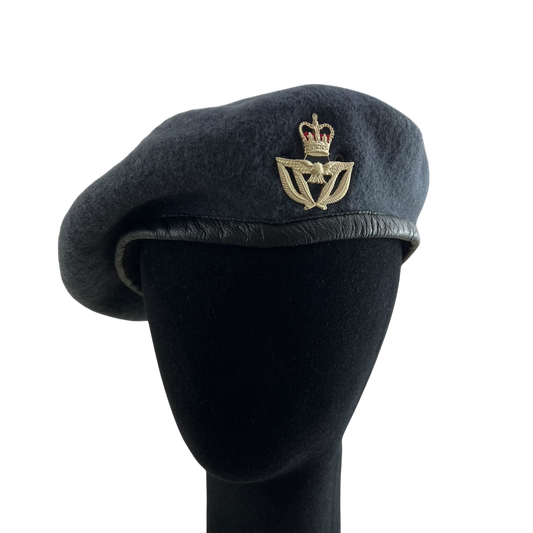 British RAF Beret w/ Officer's Badge - Medium 57cm