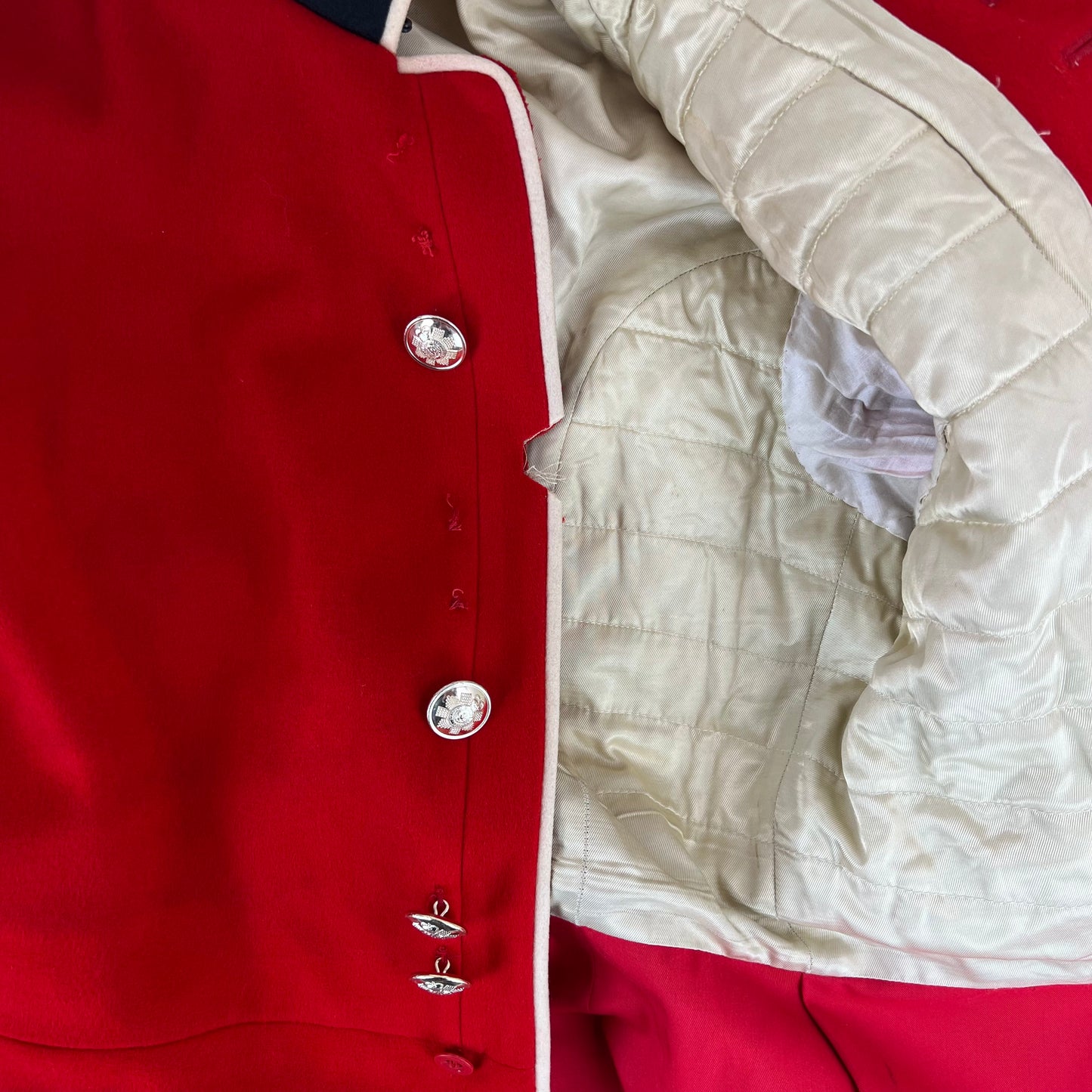 British Army Footguard's Jacket R & F - Scots Guards - Medium