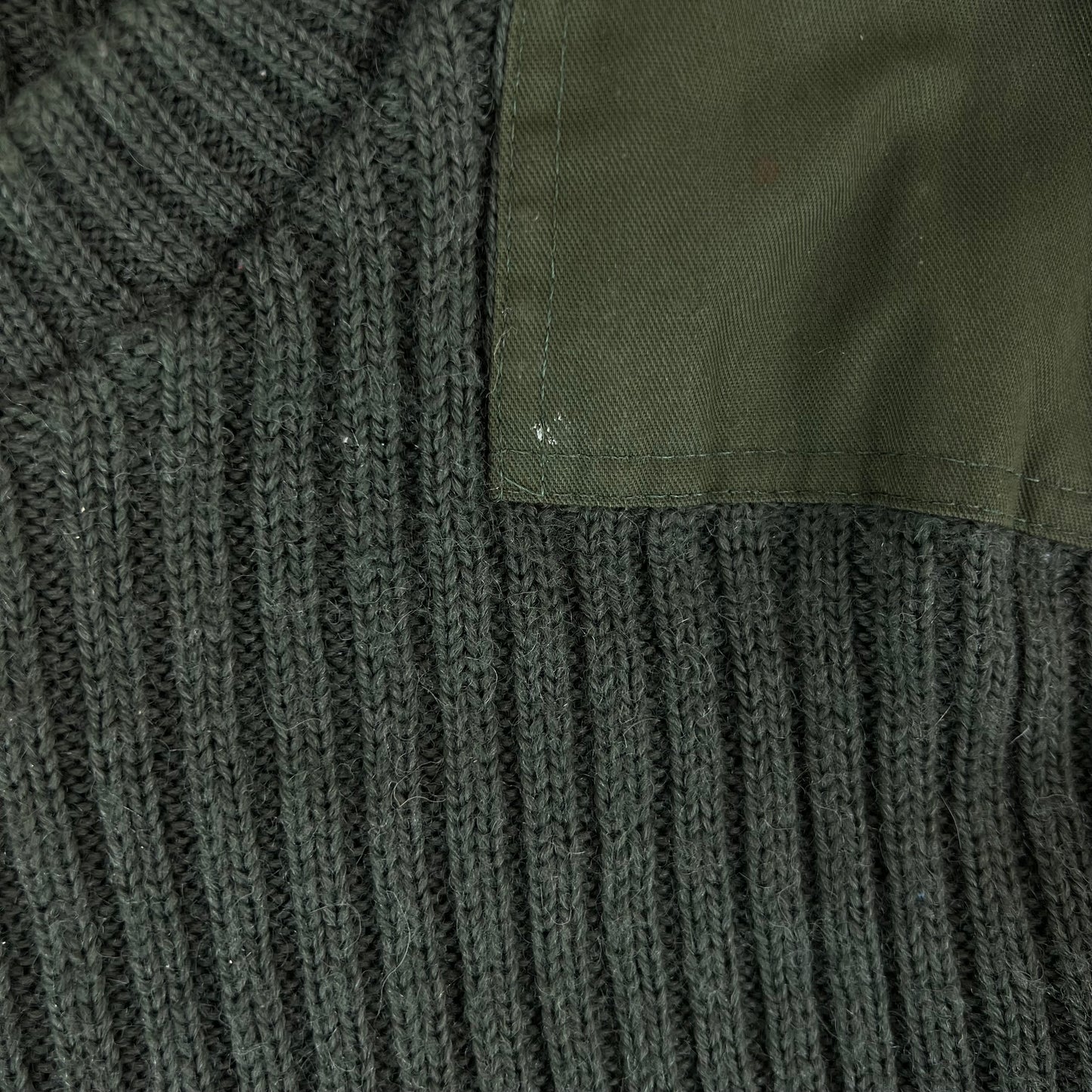 British Army Olive Green Pullover Jumper - Medium