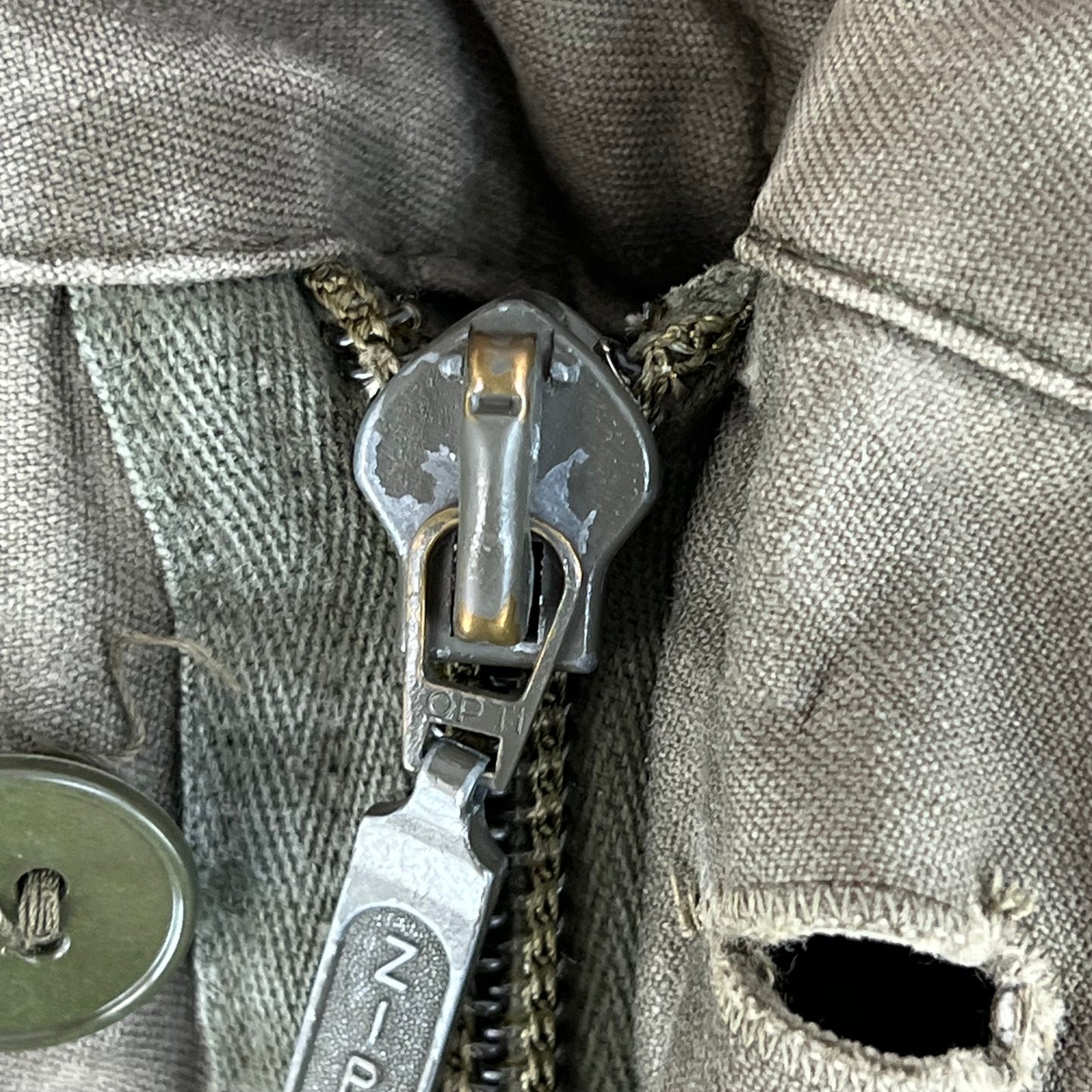 German Army Olive Drab Parka w Thermal Liner - Medium