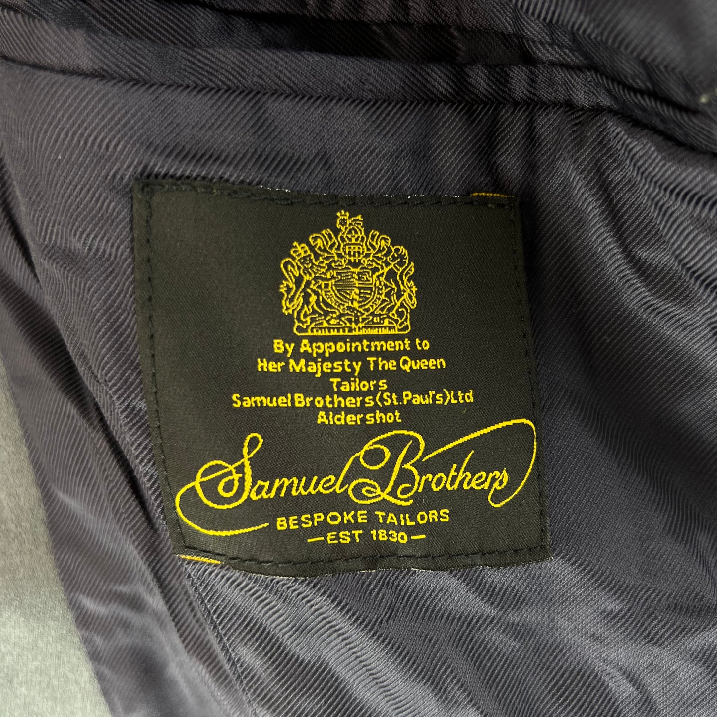 British Royal Air Force Tailcoat - Medium