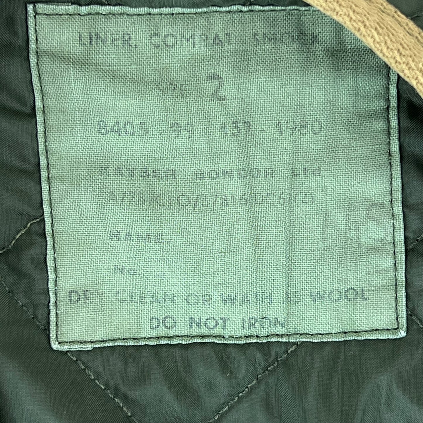 British Army Cold Weather Jacket Gilet Liner - Large