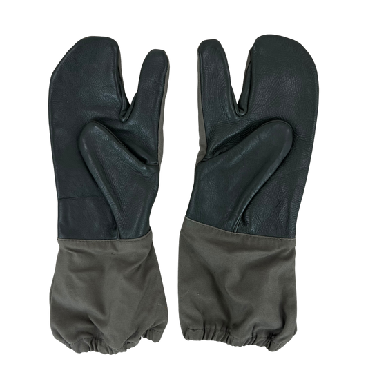 German Army Olive Drab Leather Palm Trigger Finger Shooting Mittens - 8.5