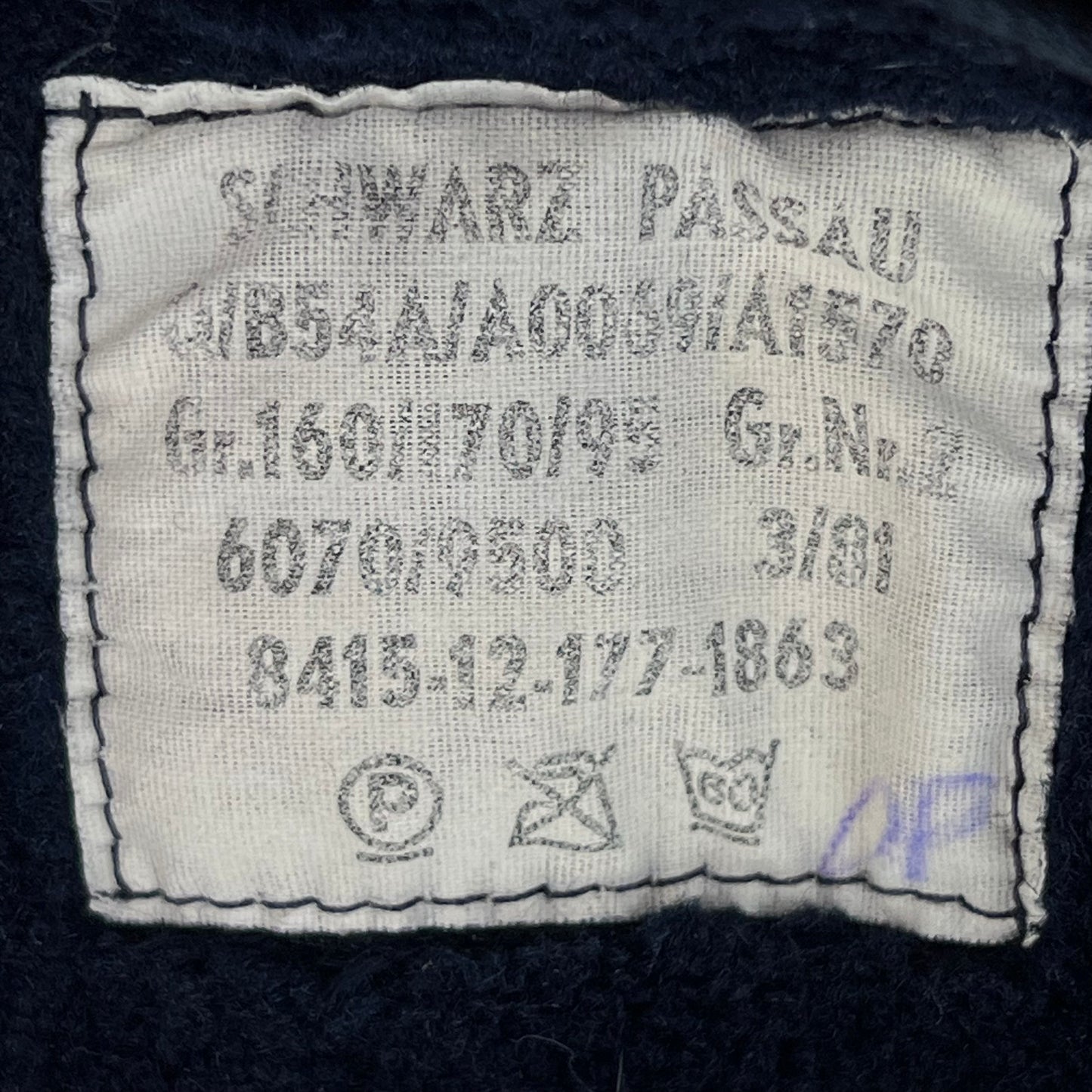 German Navy Parka w/ Thermal Liner - Medium GrNr2