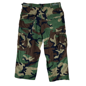 US Army Vintage M81 Woodland Camo Field Made Shorts - W35 L22