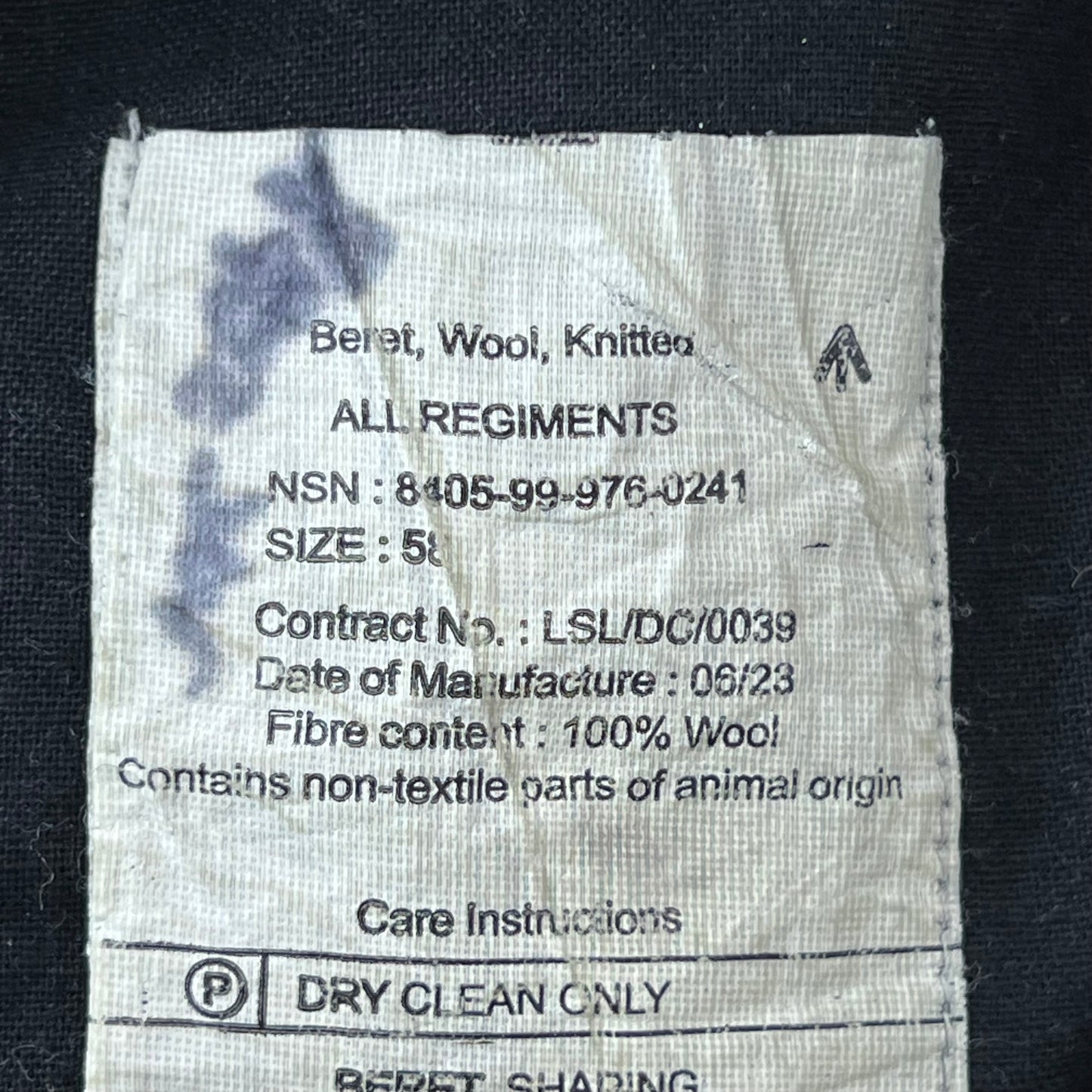 British Army Navy Beret w/ Badge - 1st Queen's Dragoon Guards - Medium 58cm