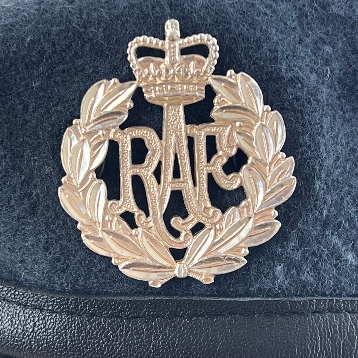 British RAF Beret w/ Badge - Small 56cm
