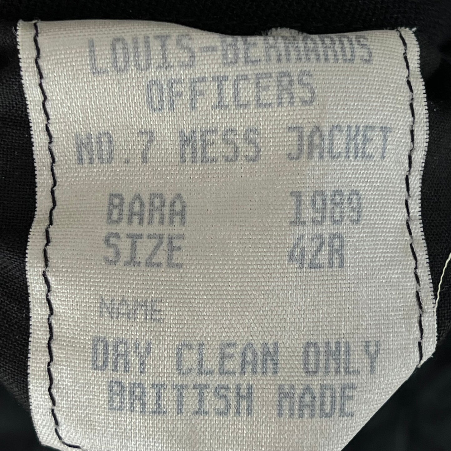 British Royal Navy 80s No. 7 Mess Dress Uniform - Medium