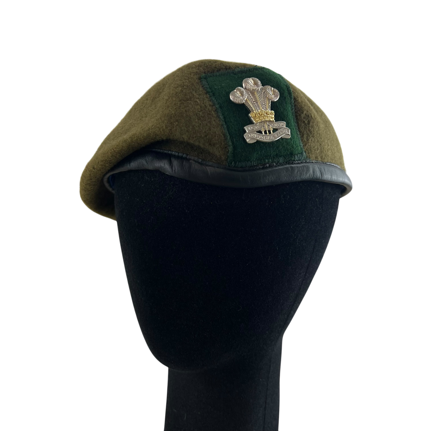 British Army Beret w/ Badge - Royal Welsh - Medium 57cm
