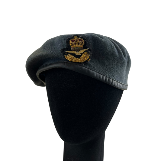 British RAF Beret w/ Officer's Badge - Large