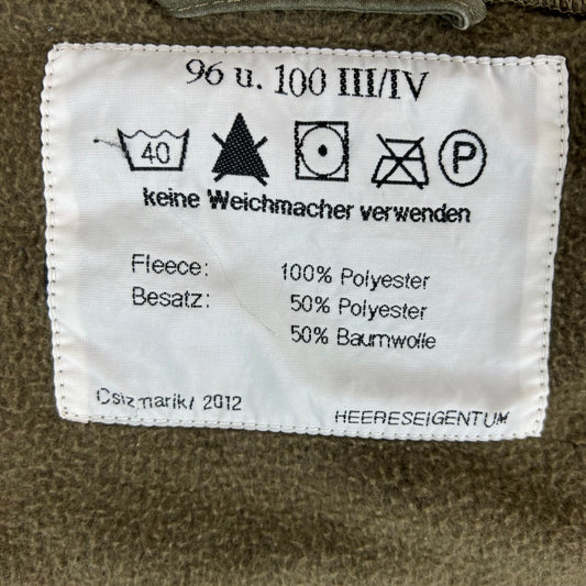 Austrian Army Olive Fleece Cardigan - Medium 96-100 III/IV