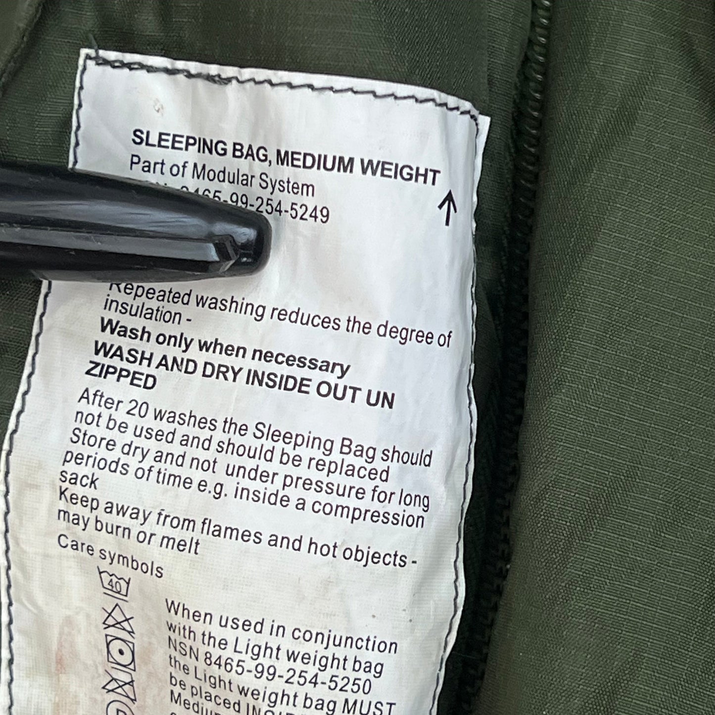 British Army Medium Weight 3 Season "Mummy" Sleeping Bag