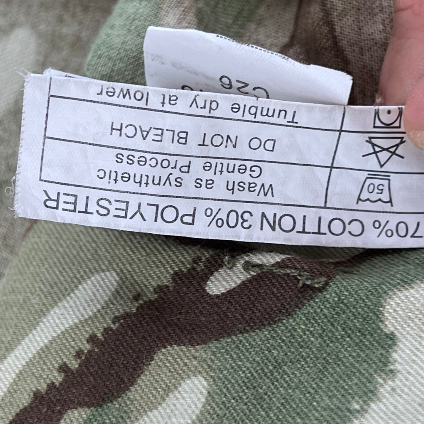 British Army MTP Camouflage Field Tailored Barracks Shirt / Vest - Medium 170/96