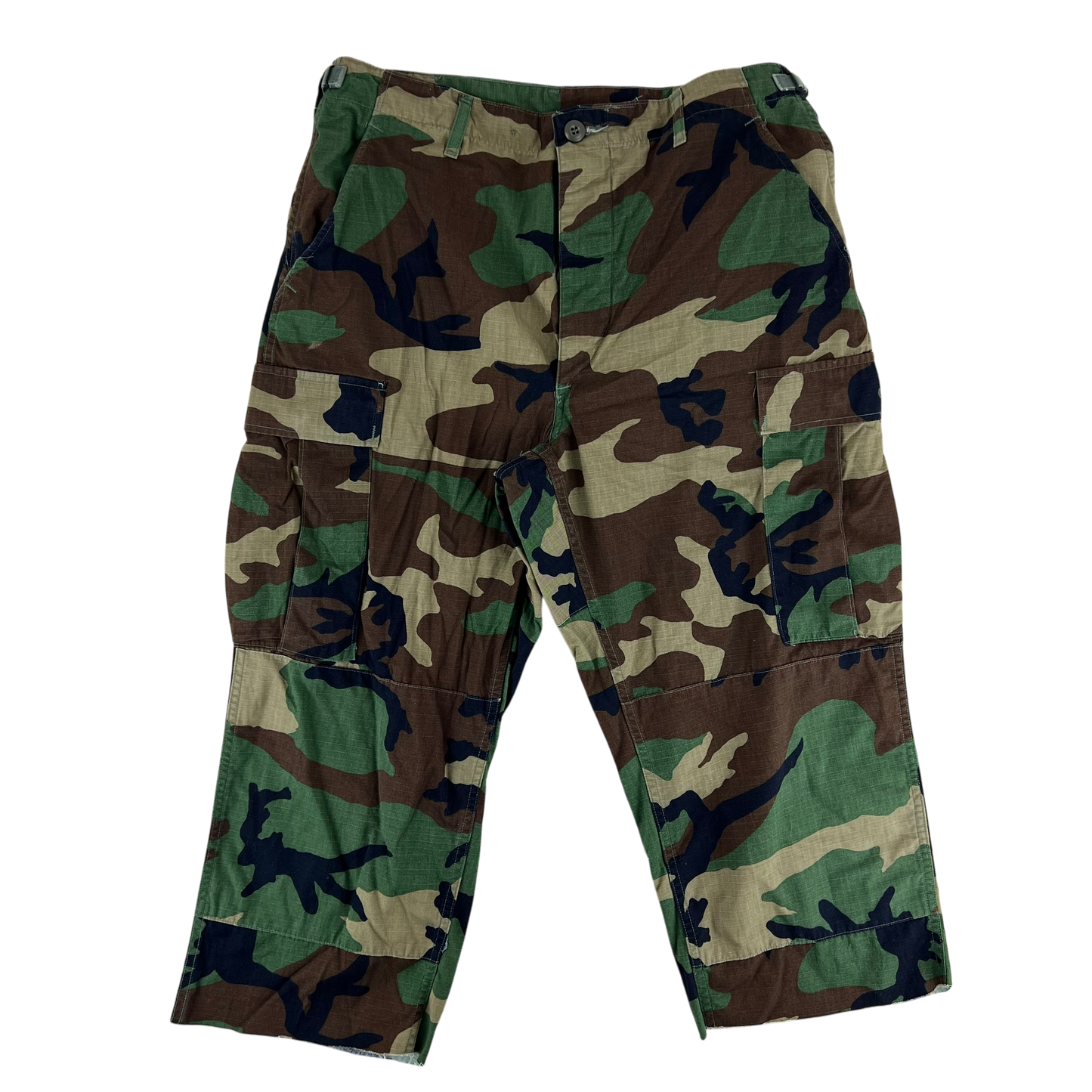 US Army Vintage M81 Woodland Camo Field Made Shorts - W35 L22