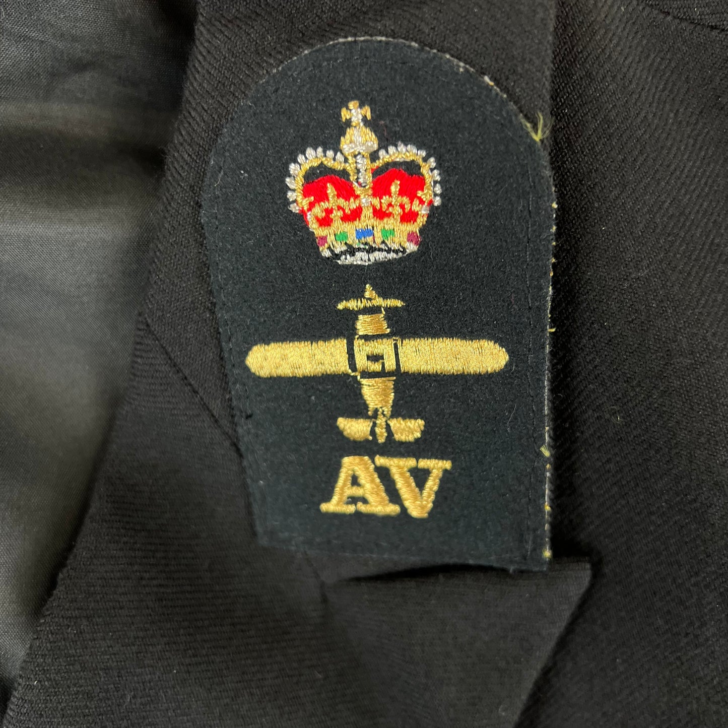British Royal Navy Officer's No 1B Class 1 Dress Jacket - Large