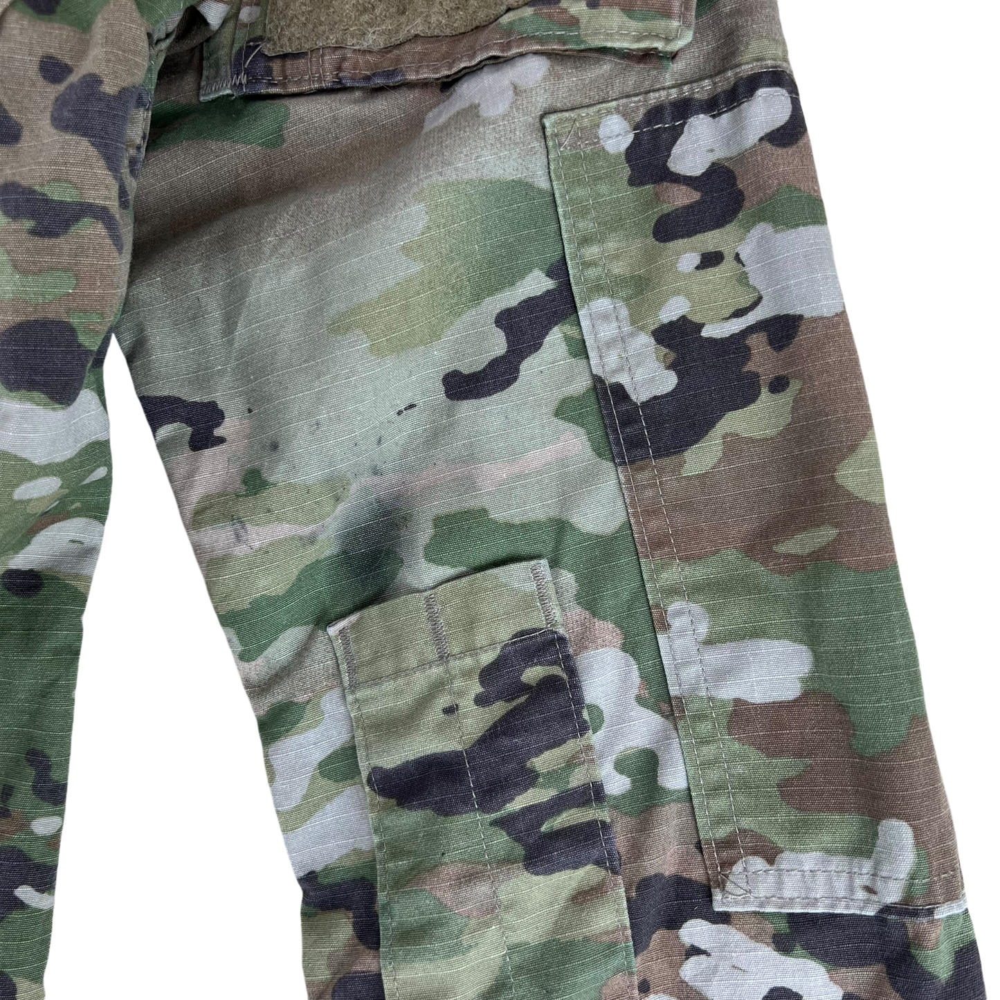 US Air Force Womens Multicam Camouflage Combat Jacket w/ Patches - Medium