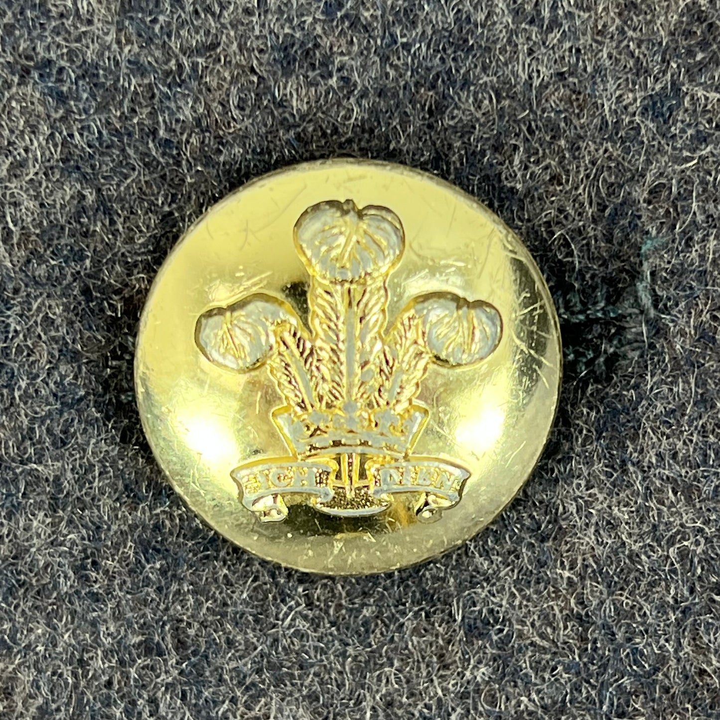 British Army 80s Footguards Wool Greatcoat - Royal Regiment of Wales - Medium 182/92