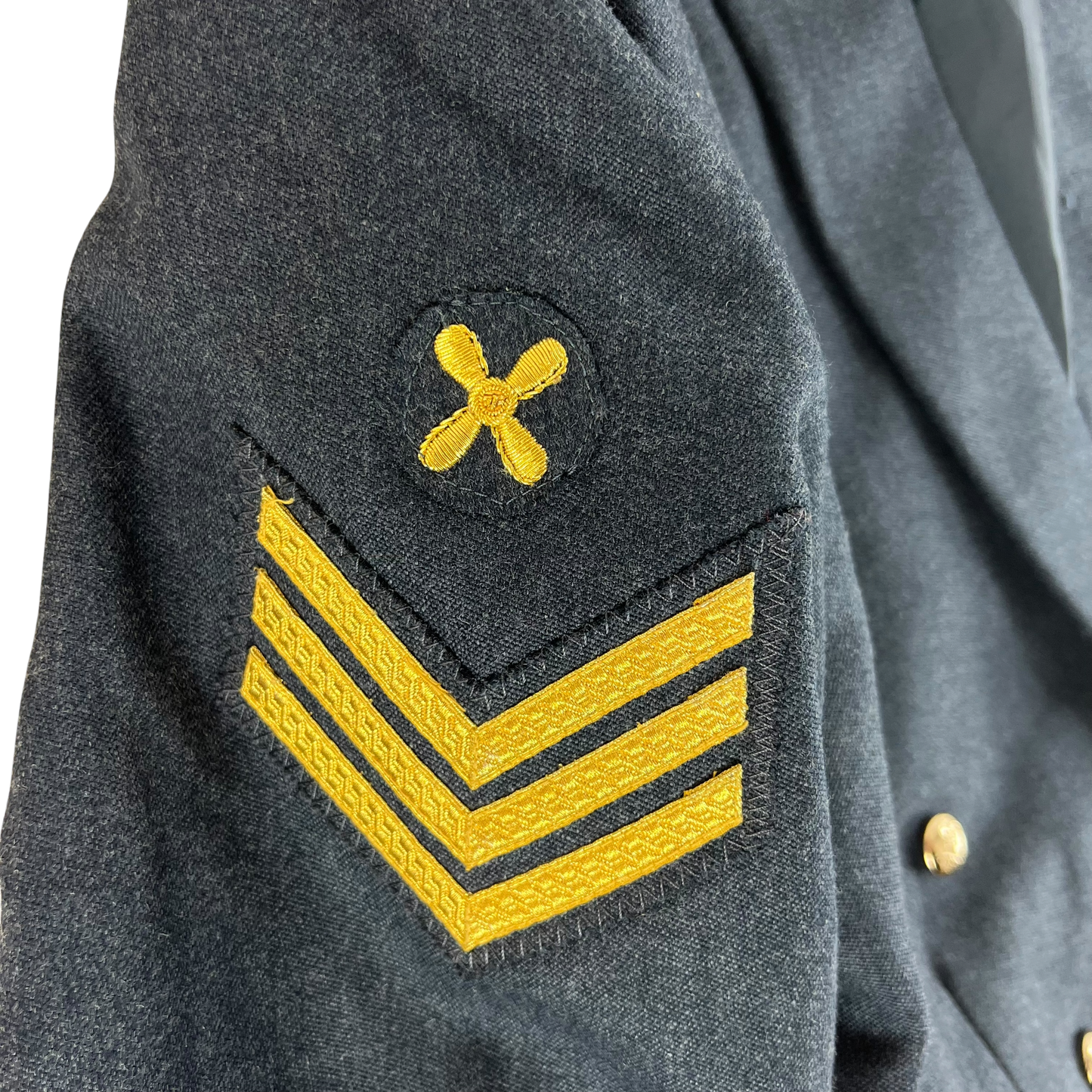 British RAF No. 5 NCO Mess Dress Jacket - Large 104R