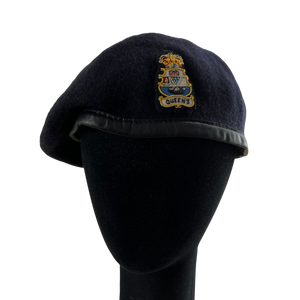 British Army Beret w/ Badge - Queen's Officer's Training Corps - Large