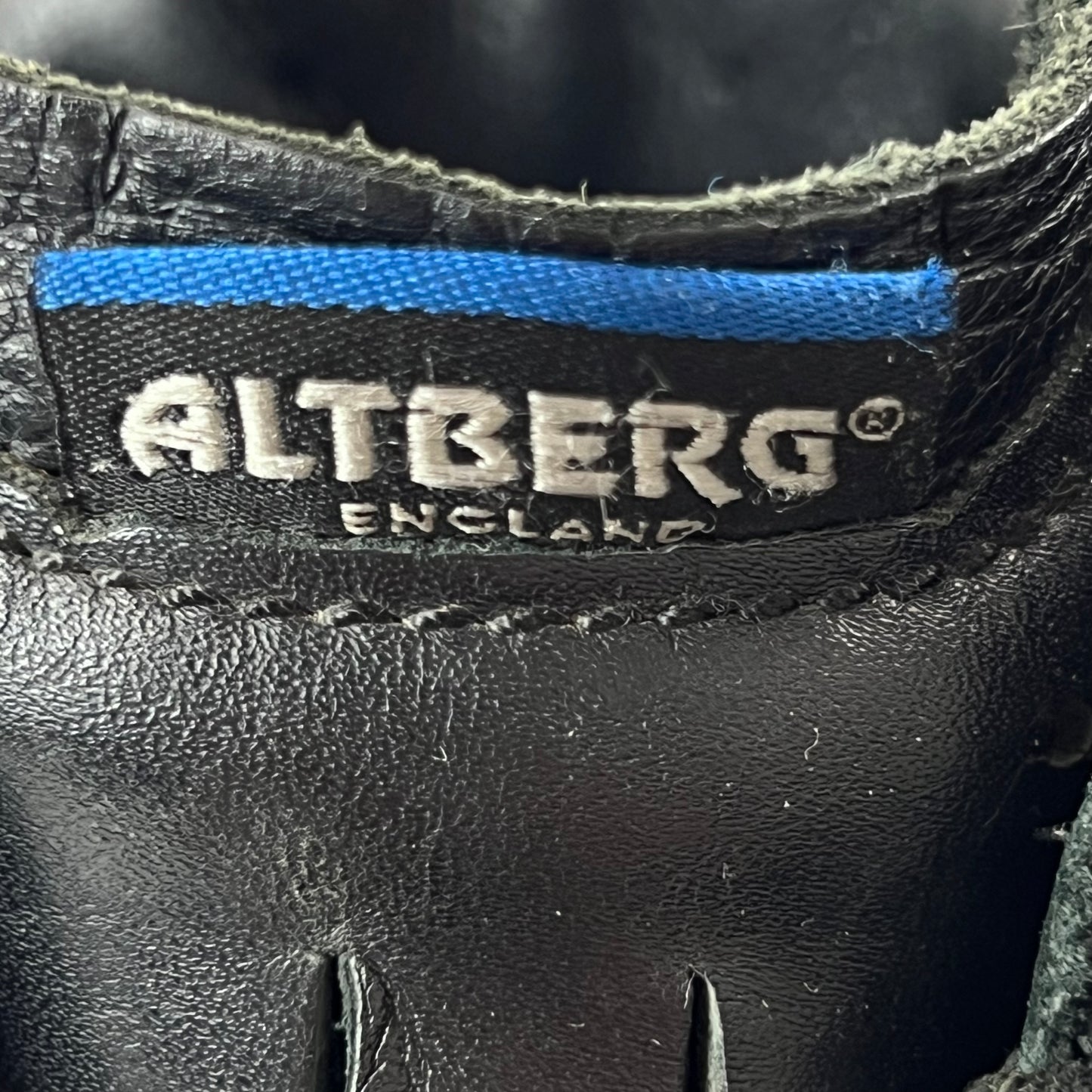 British Army Altberg Defender Black Combat Boots - Size 9M