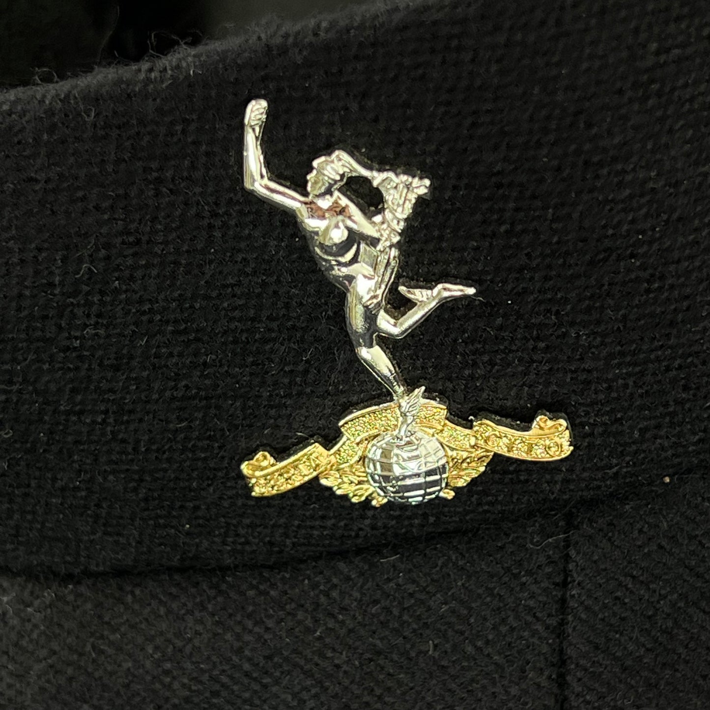 British Army No. 1 Dress Jacket - Royal Signals - Medium 182/96
