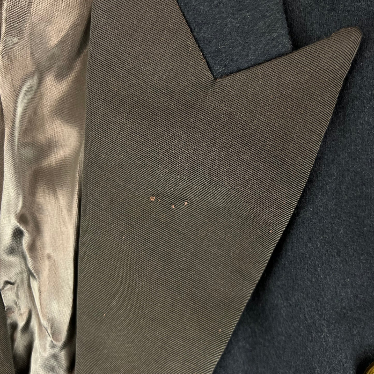 British RAF No. 5 Mess Dress Jacket - Medium