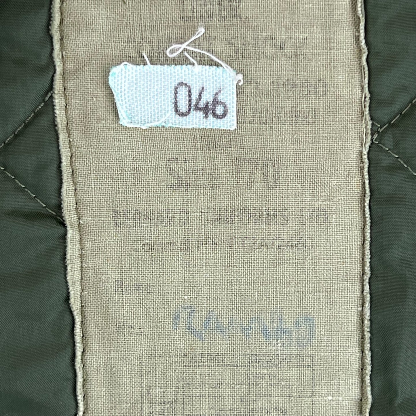 British Army Cold Weather Jacket Gilet Liner - Large