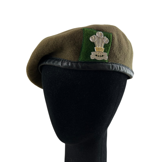 British Army Beret w/ Badge - Royal Welsh - Medium 57cm