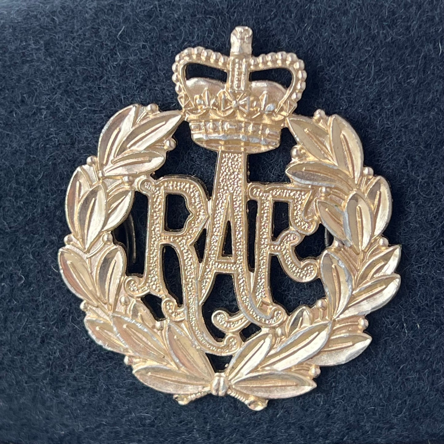 British RAF Beret w/ Badge - Small 56cm