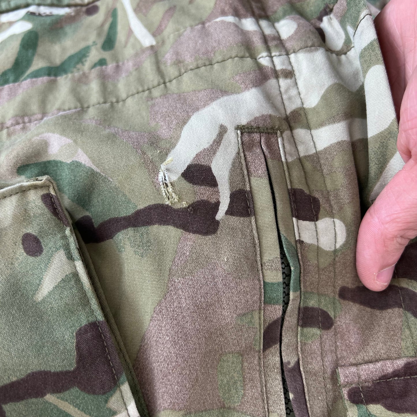 British Army MTP Camouflage Windproof Smock - Large 170/104