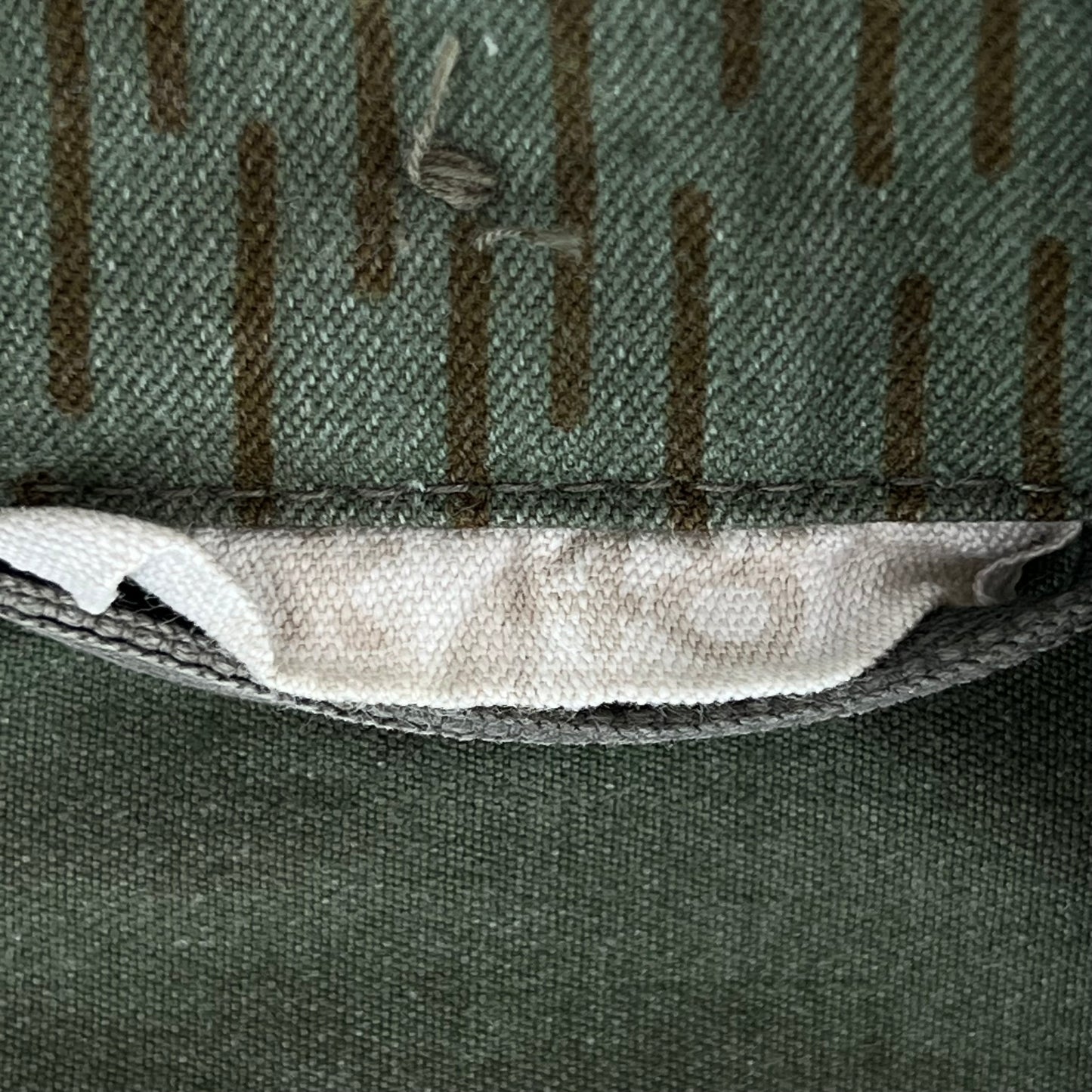 East German Army NVA DDR Raindrop Strichmuster Camouflage Jacket - Medium k48