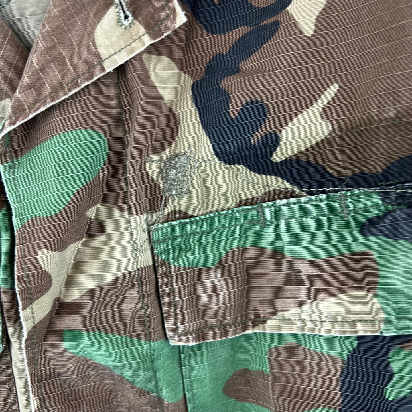 US Army M81 Woodland Camouflage BDU Combat Jacket - Small