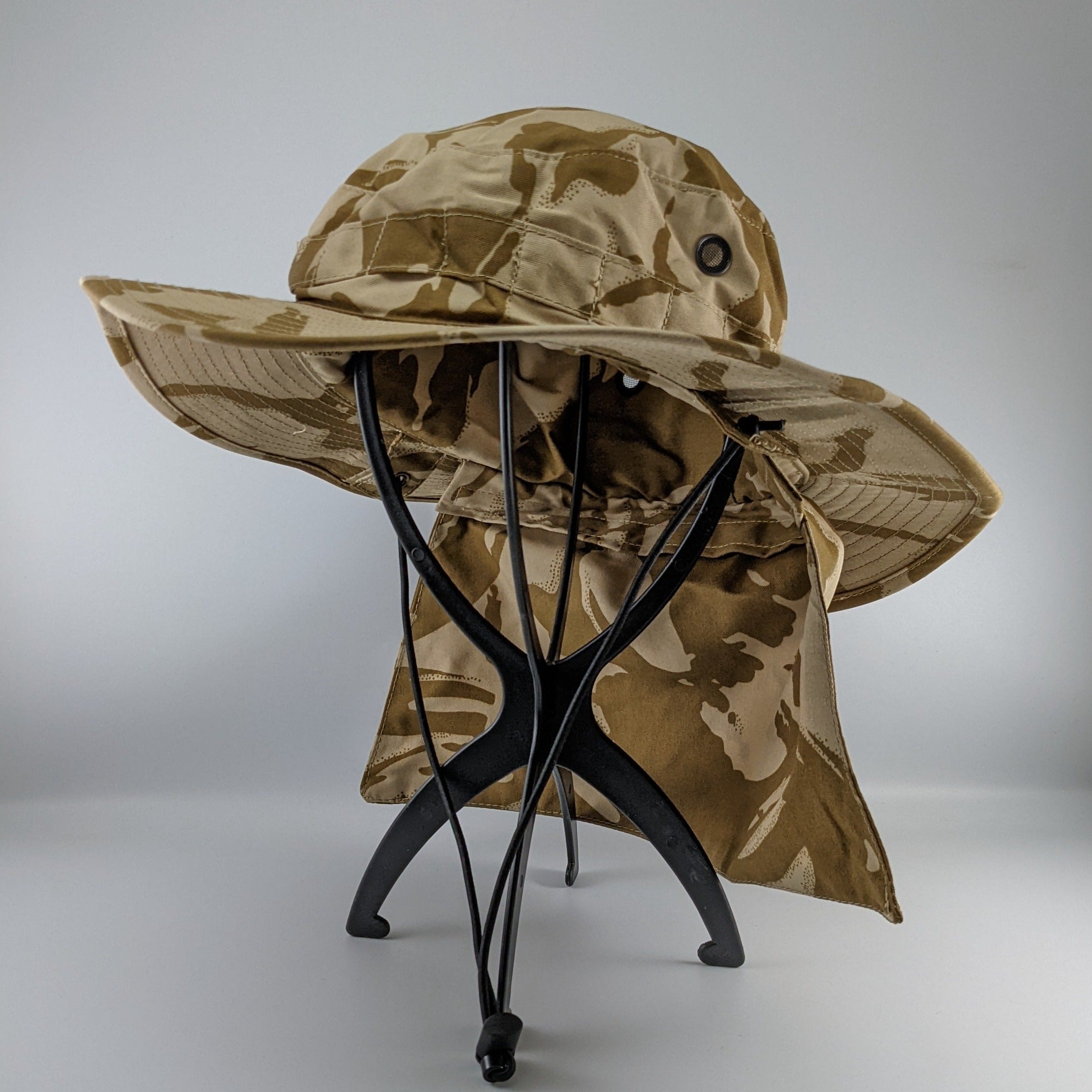 Army store desert hat