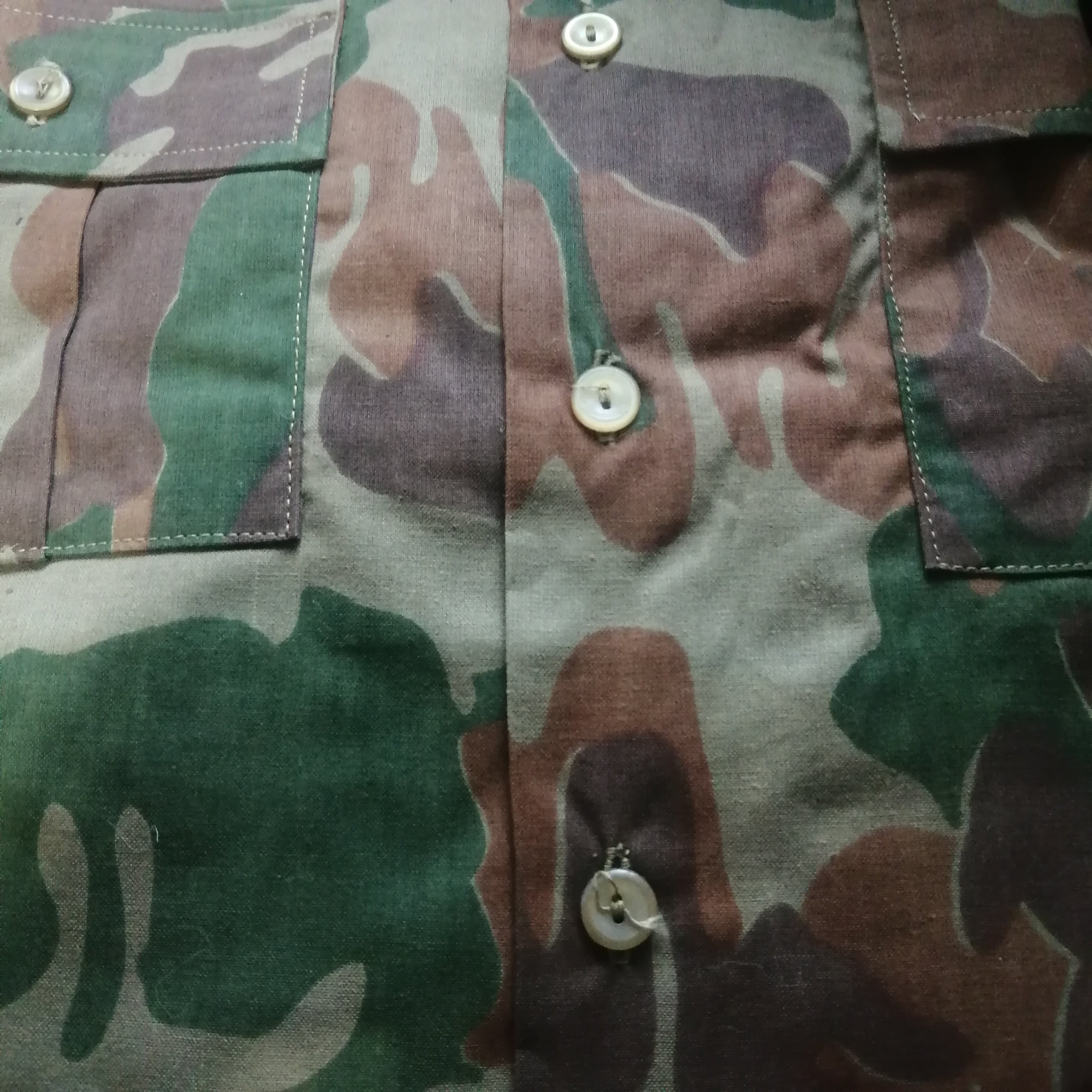Romanian M90 Camouflage Shirt, Medium (97Cm)